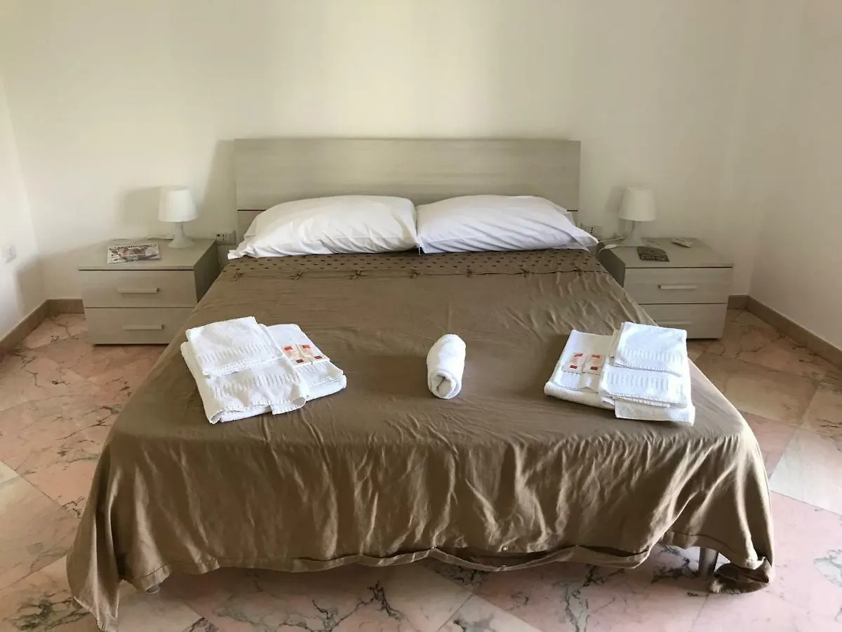 Апартаменты Casa Rosa Неаполь 0*,  Италия